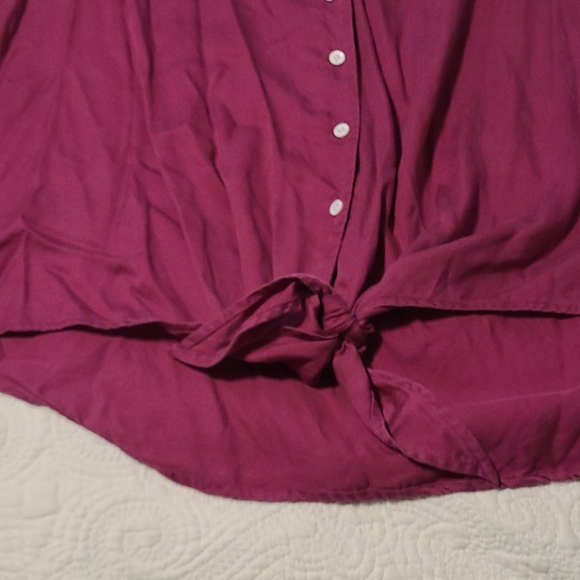 Top - Picture 3 of 3